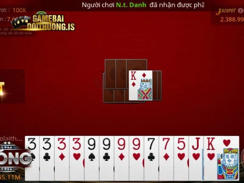 Tiến lên miền Bắc là game bài chiến thuật